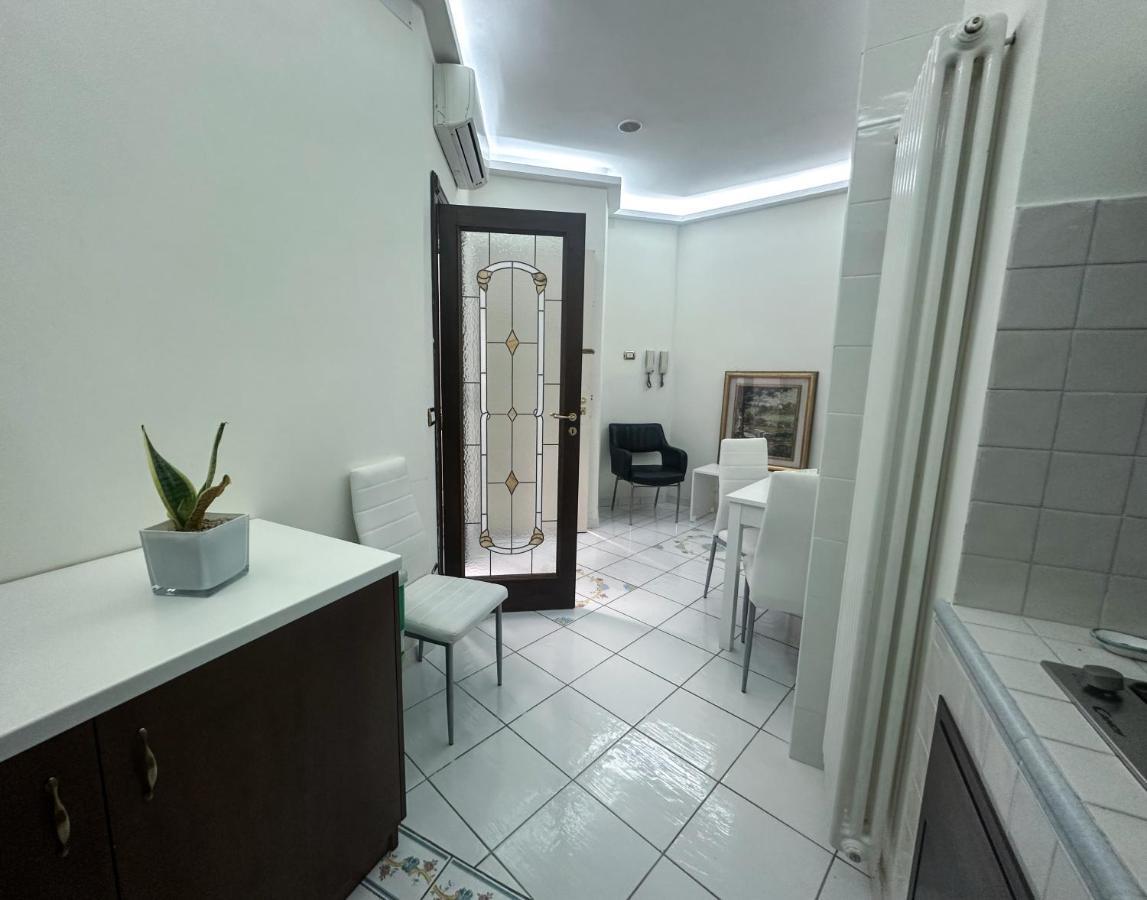 Apartment Pagina Storica Di Neapel