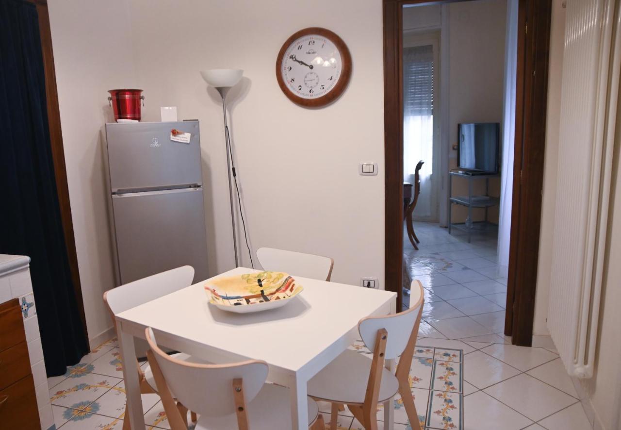 Apartment Pagina Storica Di Neapel