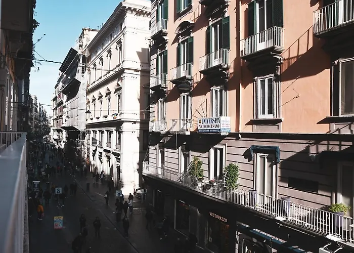 Pagina Storica Di Napoli